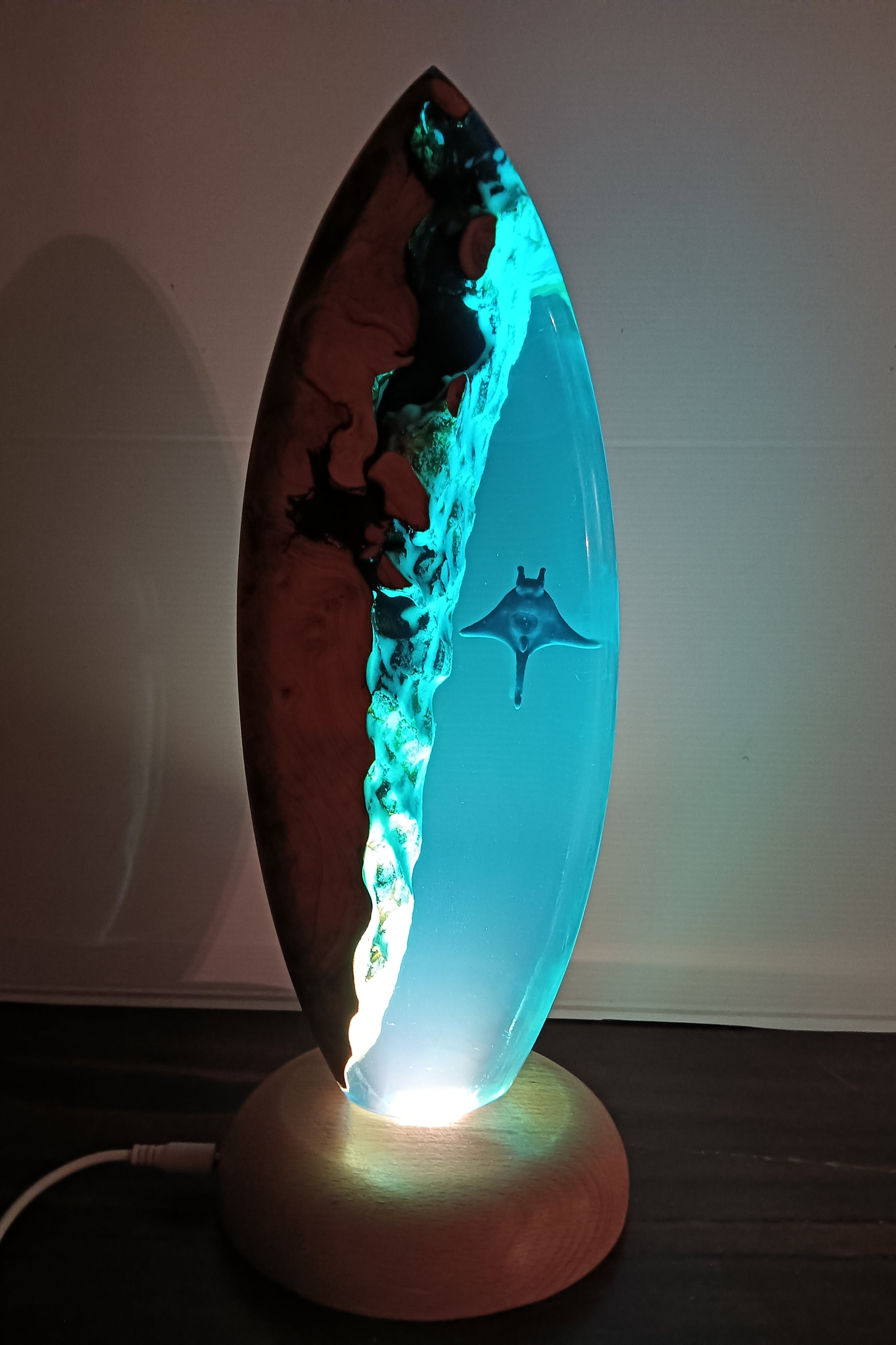 resin lamp, surfboard lamp, surfing trophy, surfboard art, ocean lamp, surfboard light