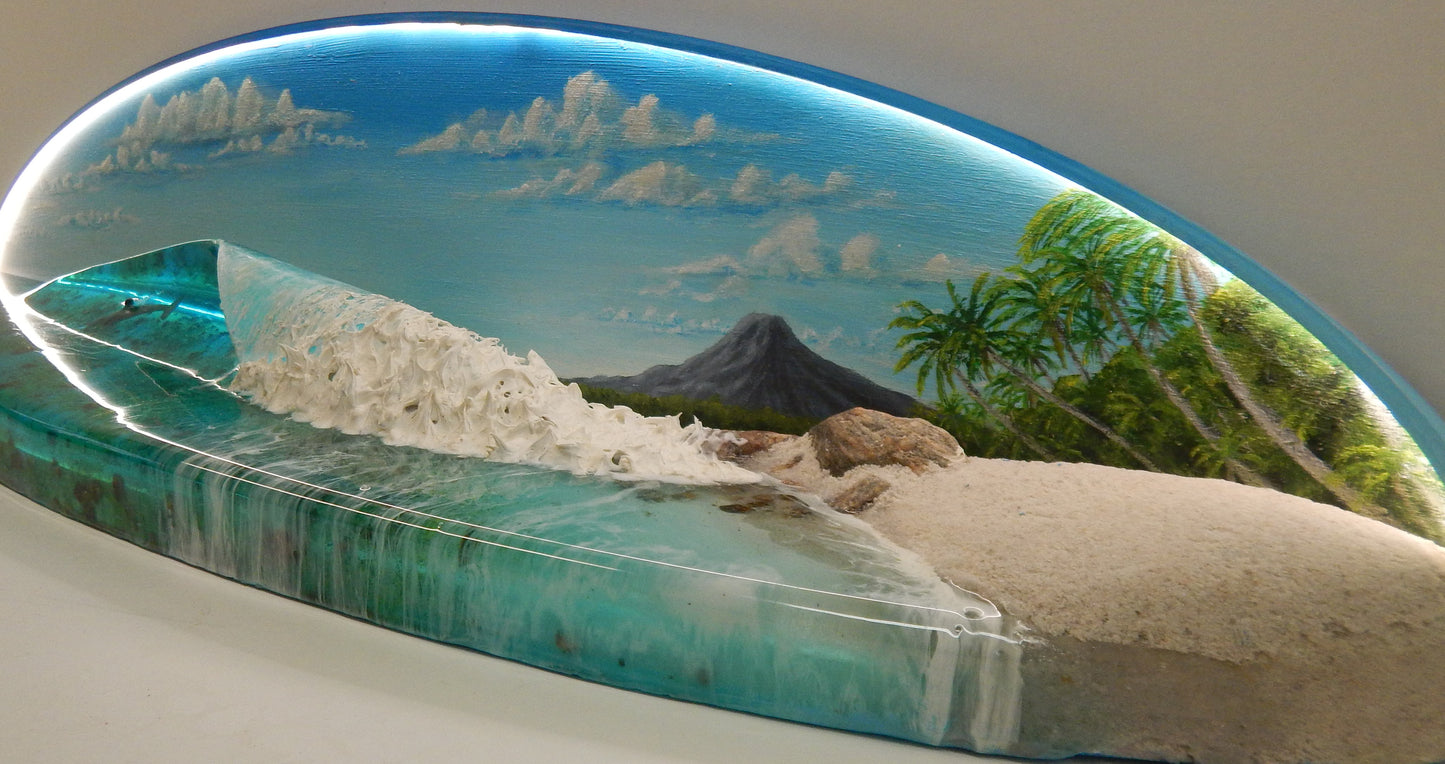 Slice of paradise wave lamp